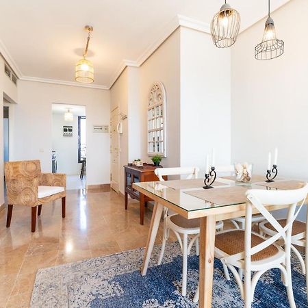 Fee4Me: First Line Luxury Apartment อาร์เรซิเฟ ภายนอก รูปภาพ